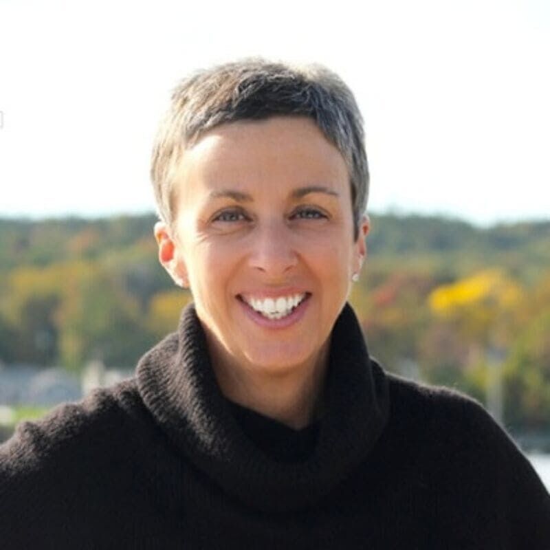Angie Chamberlain Photo